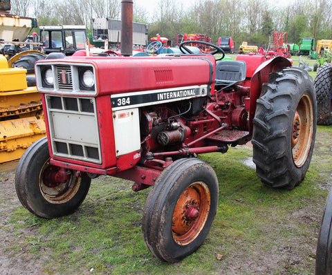 Case IH 384 Tractor Official Operator's Manual