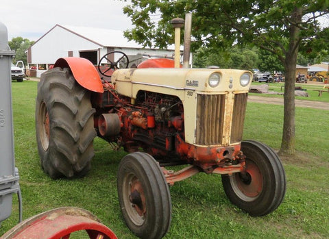 Case IH 900B Diesel Wheel Tractor Official Operator's Manual