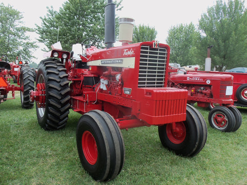 Case IH 1456 Turbo Diesel Tractor Official Operator's Manual