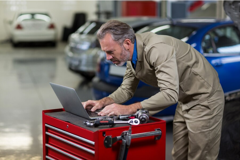 How Heavy Duty Diagnostic Laptop Kits Can Save You Time and Money on Truck Repairs