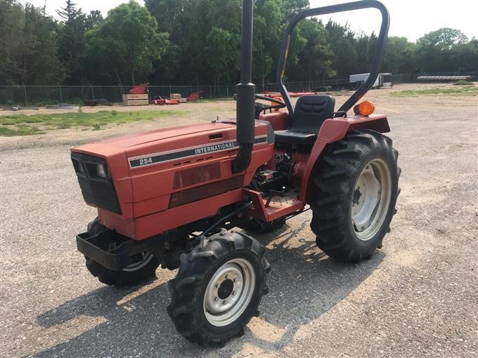Buy Case IH 244 254 Tractors Official Operators Manual